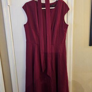2XL Burgundy Sleeveless Dress by Dress Tells Belted A-Line Fit - Pre-Loved